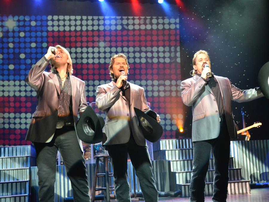 The Texas Tenors Explore Branson